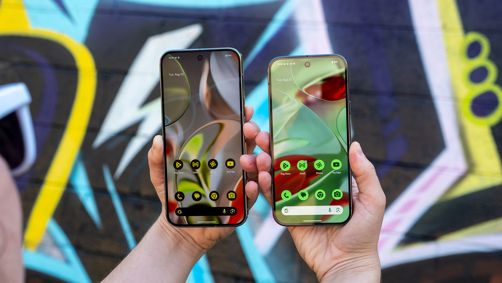 Comparing the display sizes of the Google Pixel 9 Pro to the Google Pixel 9 Pro XL