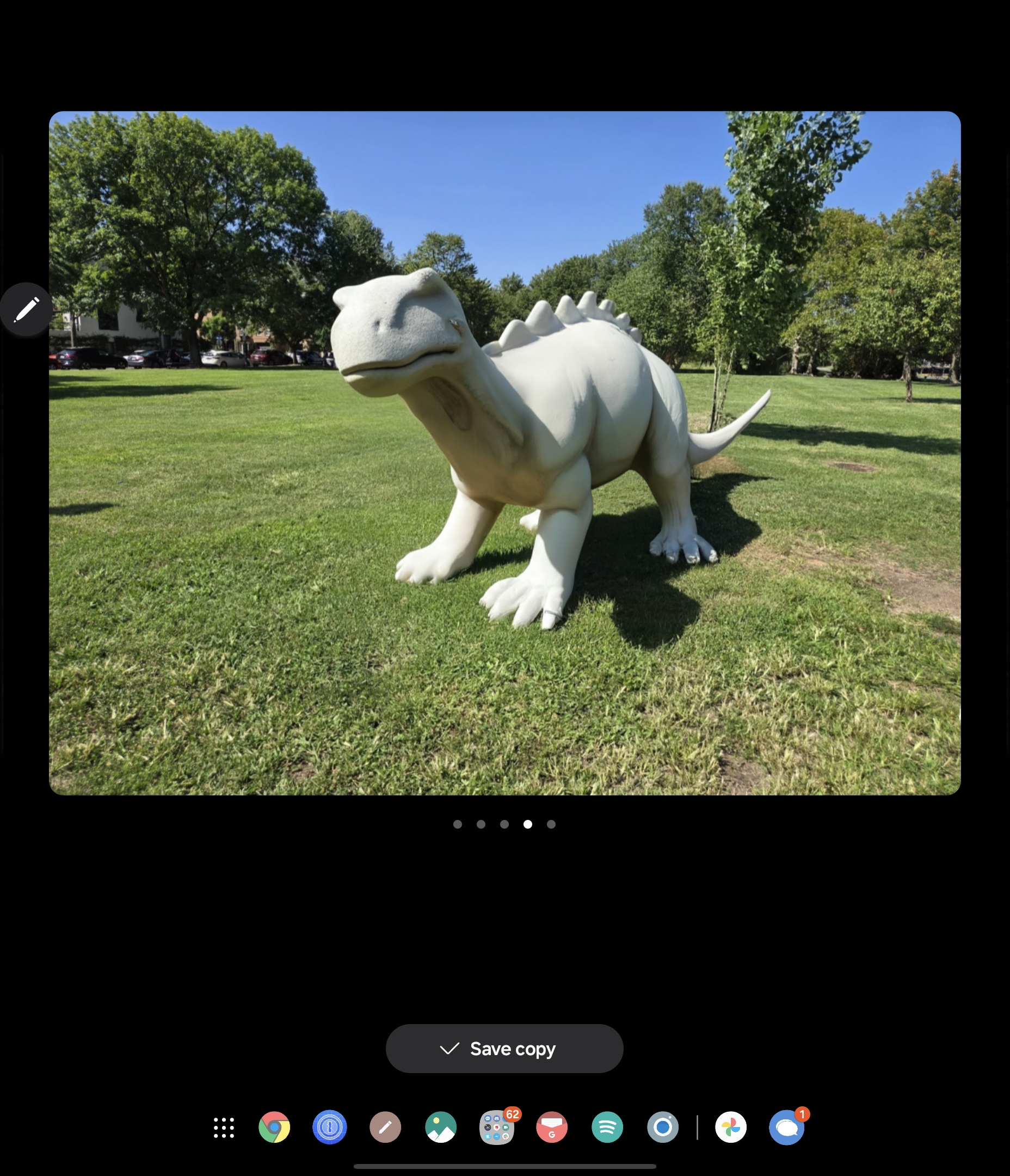 Using Sketch to Image to draw a dinosaur in a park