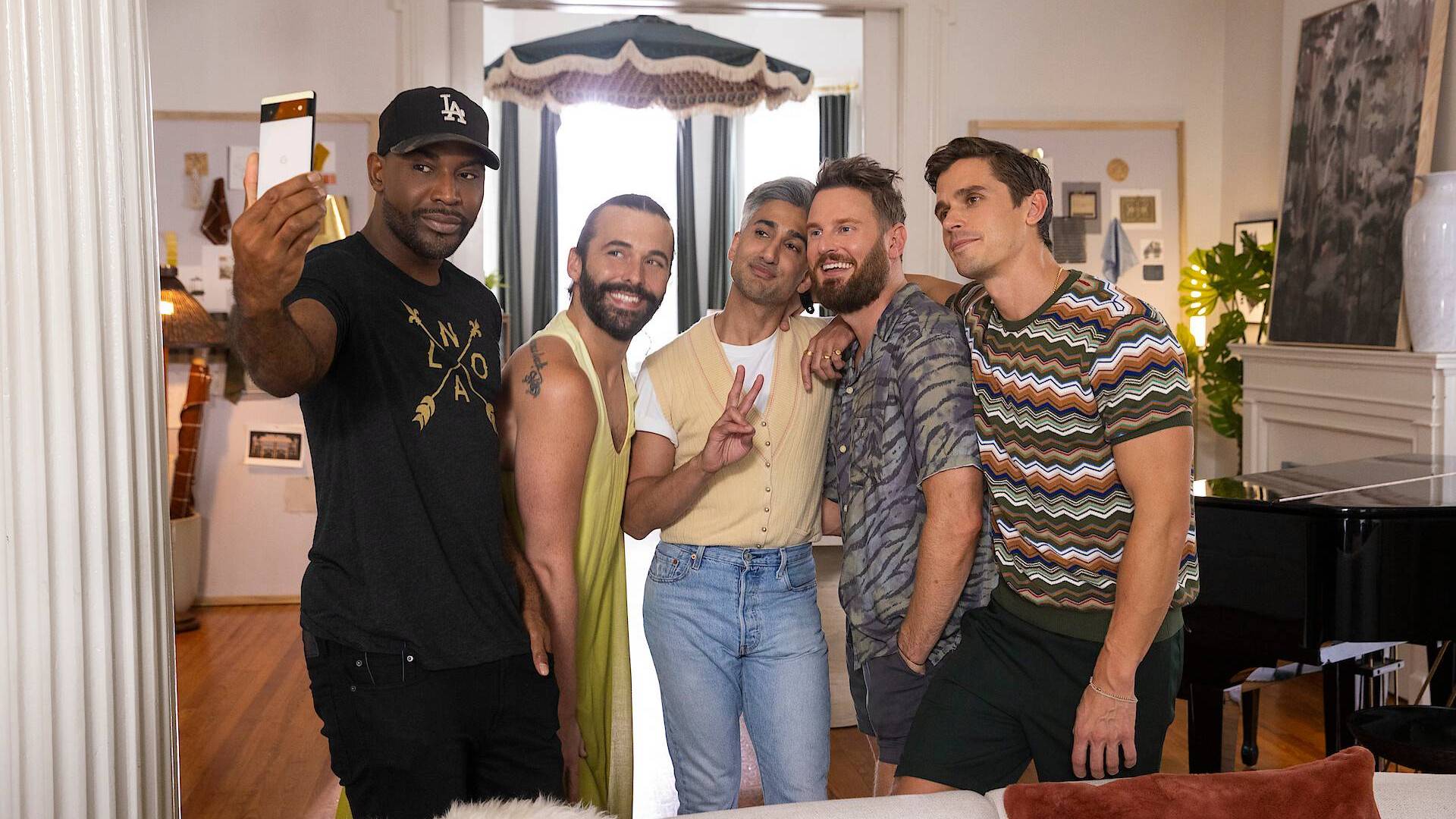 The Fab Five pose for a selfie in Queer Eye.