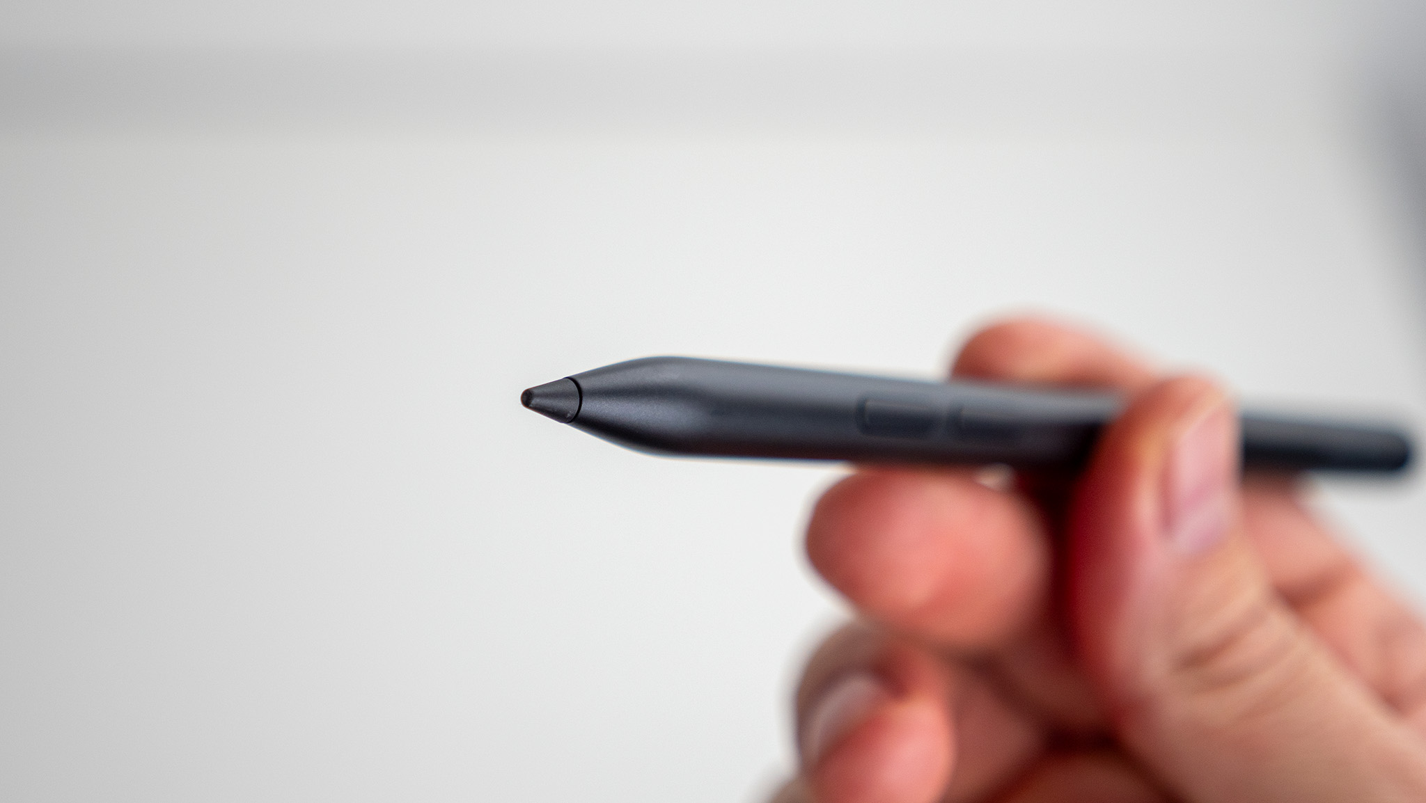 The TECNO Phantom V Pen up close