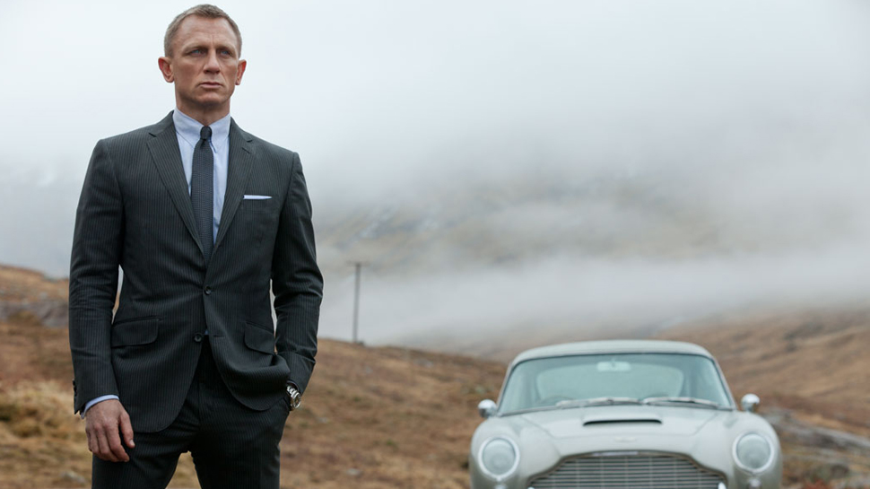 Scene from Skyfall with Daniel Craig