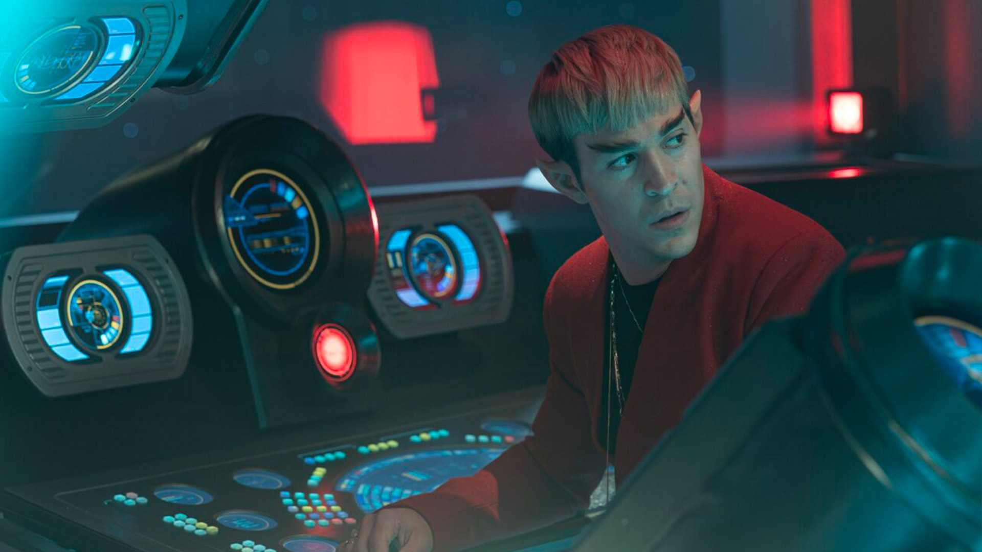 Sven Ruygrok sits at a console in Star Trek: Section 31