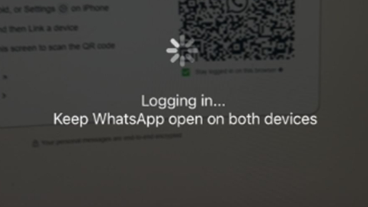 Screenshot showing how to use WhatsApp via a browser