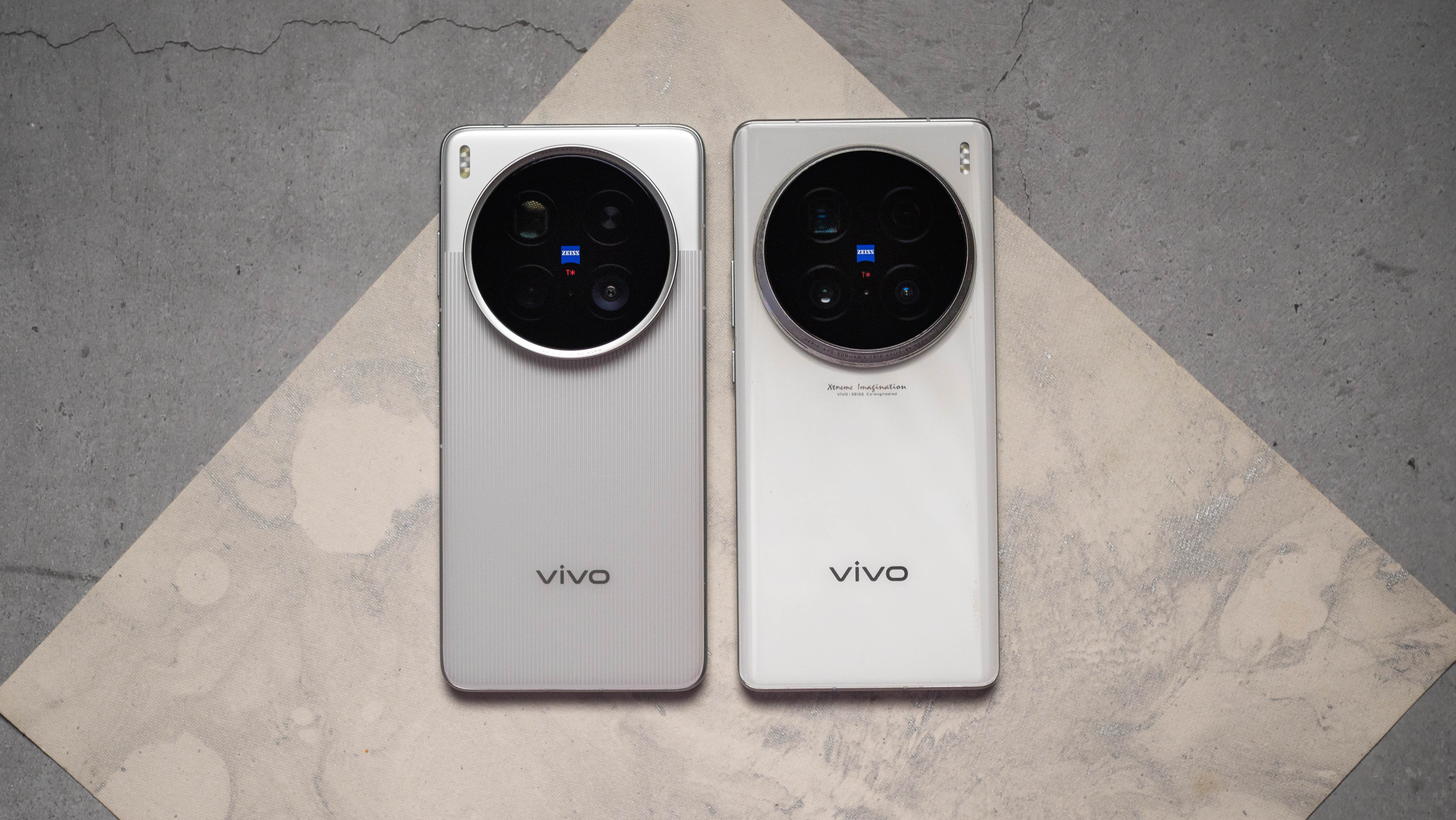Vivo X200 Ultra next to X100 Ultra