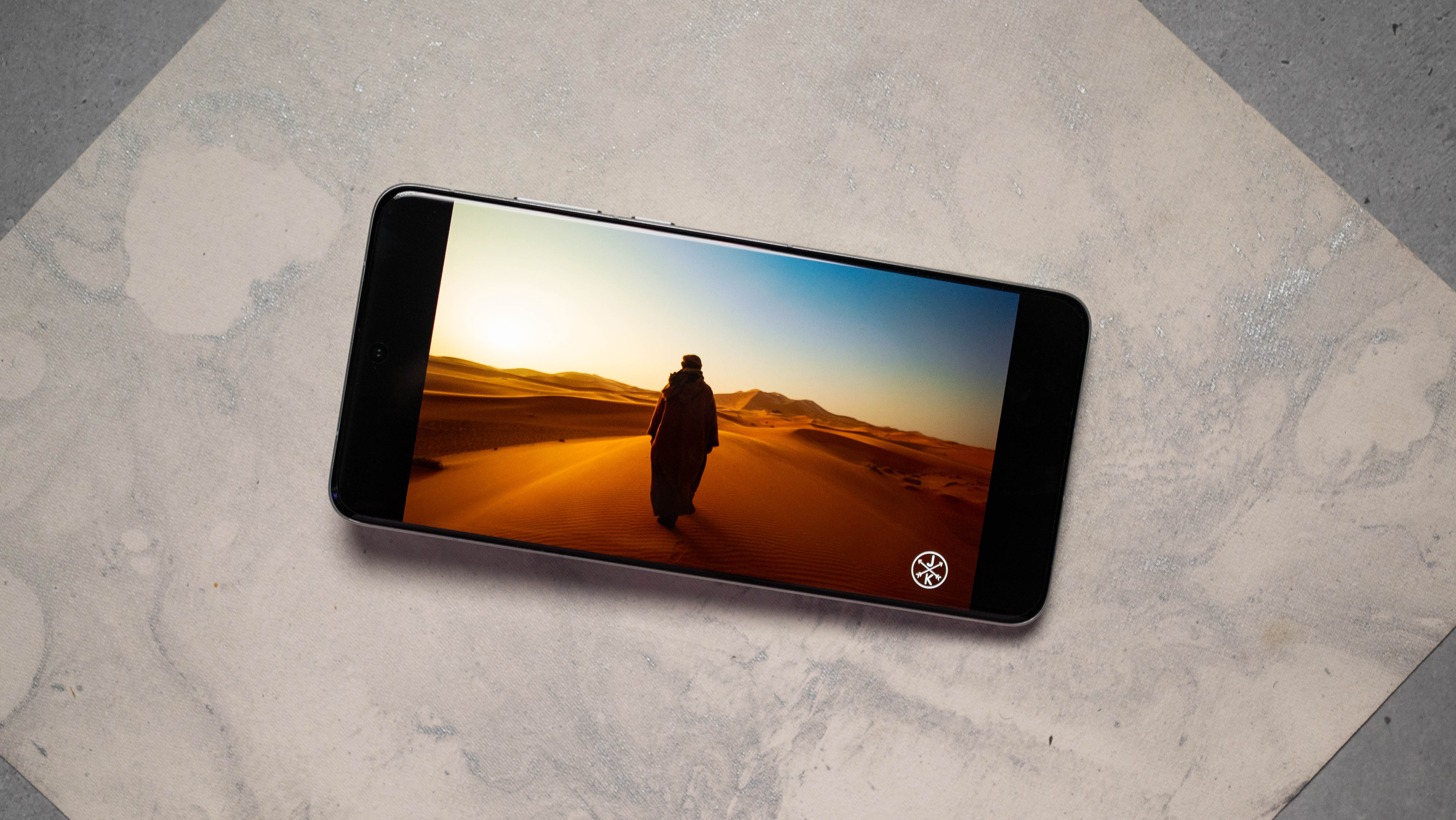 Vivo X200 Ultra with a YouTube video